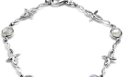 Avis sur le bracelet en argent sterling 925 avec croix entrelacée en pierre de lune