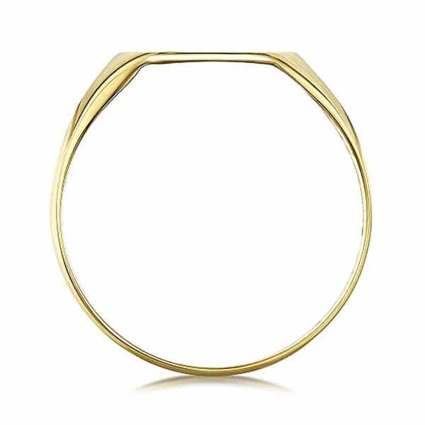 Découvrez notre avis détaillé sur la chevalière Theia en or jaune 9ct : un bijou élégant et intemporel pour une touche de sophistication. taille 60 parfaite pour compléter votre style.