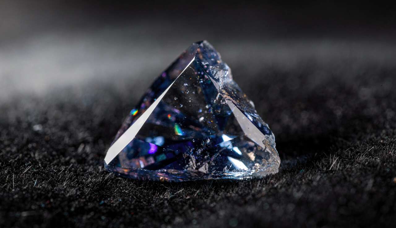 Benito&iuml;te : le bleu &eacute;blouissant de californie