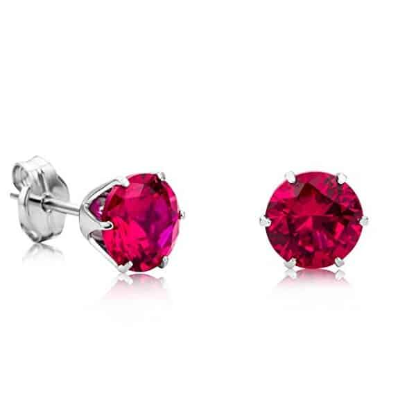 Découvrez notre avis complet sur les boucles d'oreilles femme Orovi en or blanc et rubis : qualité, design et prix. Trouvez la paire parfaite pour votre collection. 